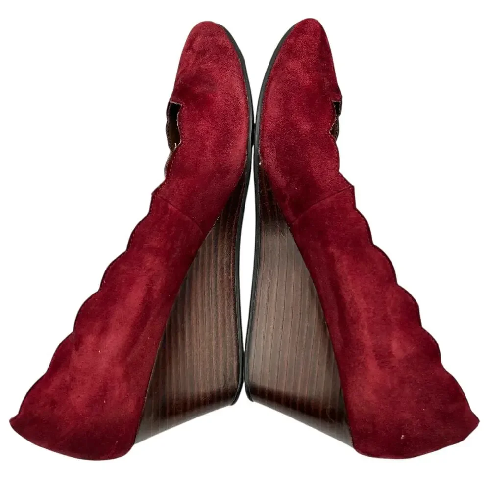 Susina‎ Women's Red Suede Scalloped Edges Wedge Heel Pumps Size 10M